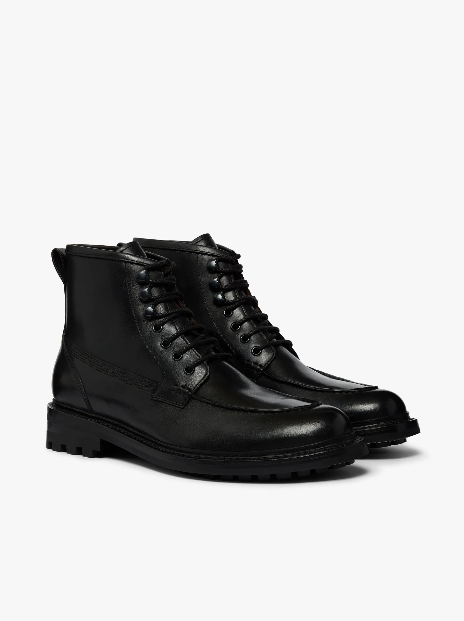 Chase Moc Toe Boots Black Leather