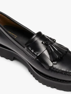 Weejuns 90s Esther Kiltie Tassel Loafers Black Leather